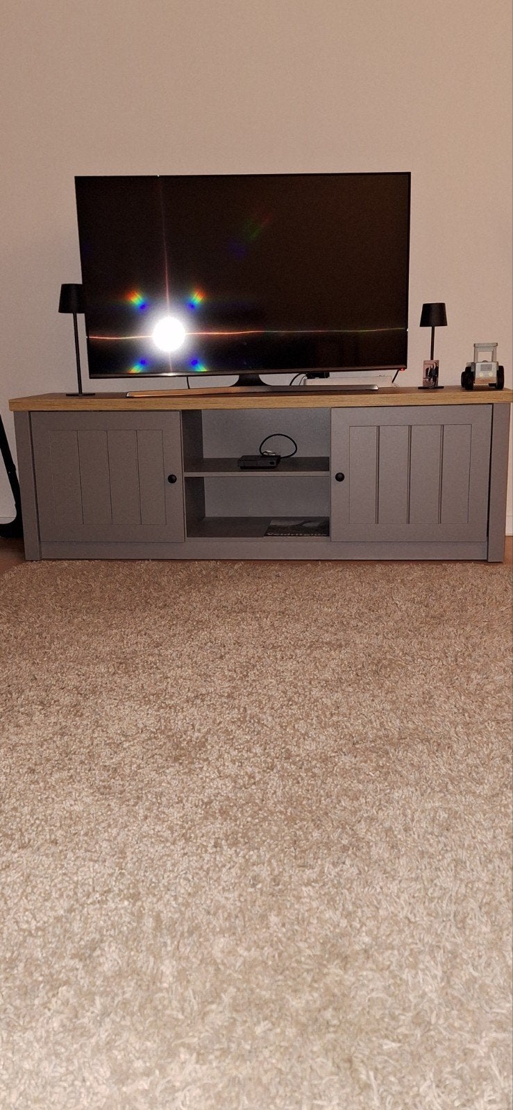 Tv kast, Ophalen