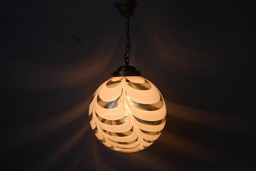 Murano globe hanglamp jaren 70 gemarmerd geblazen glas, Ophalen, Vintage, Overige fittingen, Zo goed als nieuw