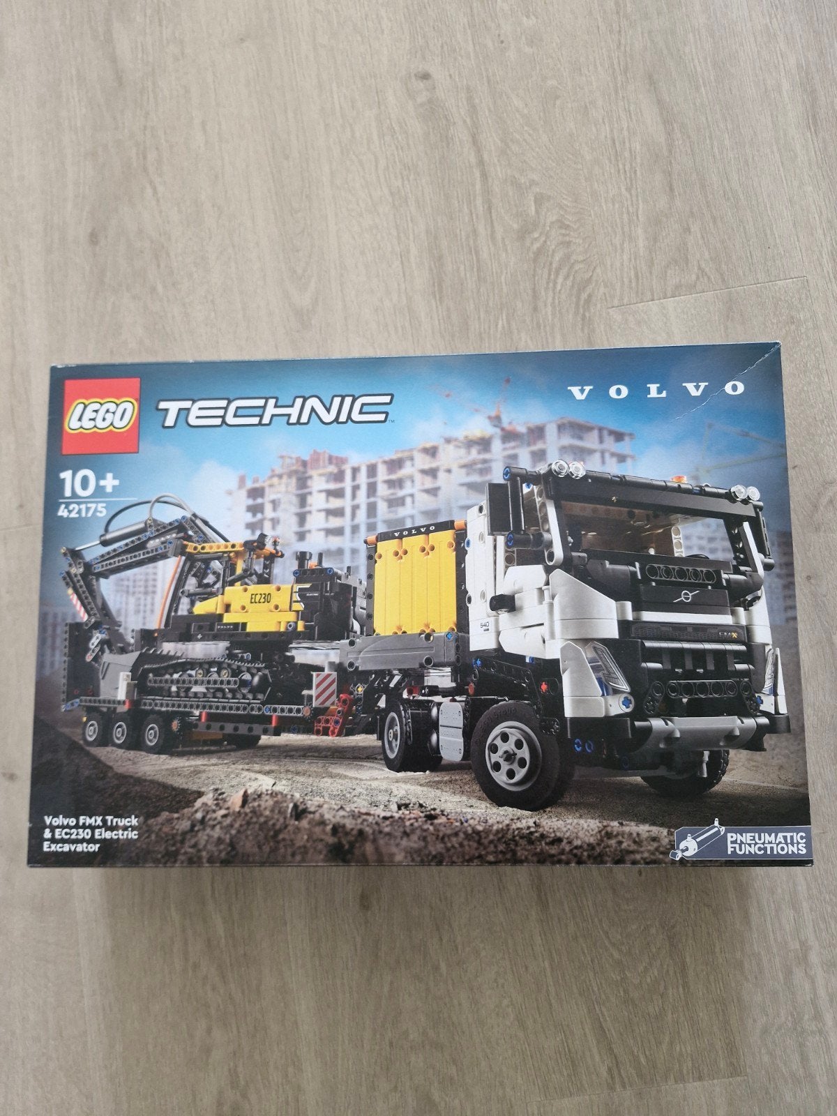Lego Technic 42175, Ophalen