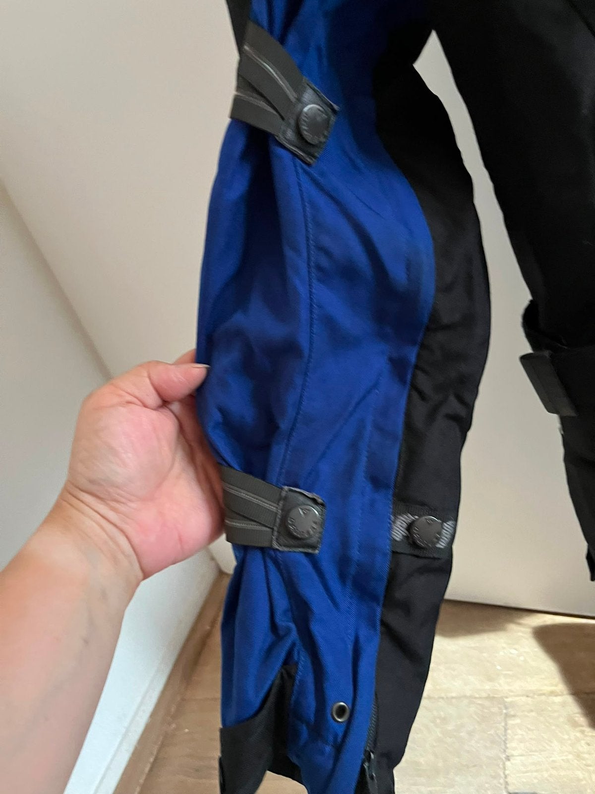 Veste de moto Dainese Gore-Tex bleu/noir taille 48 (S/M), Motos, Enlèvement ou Envoi