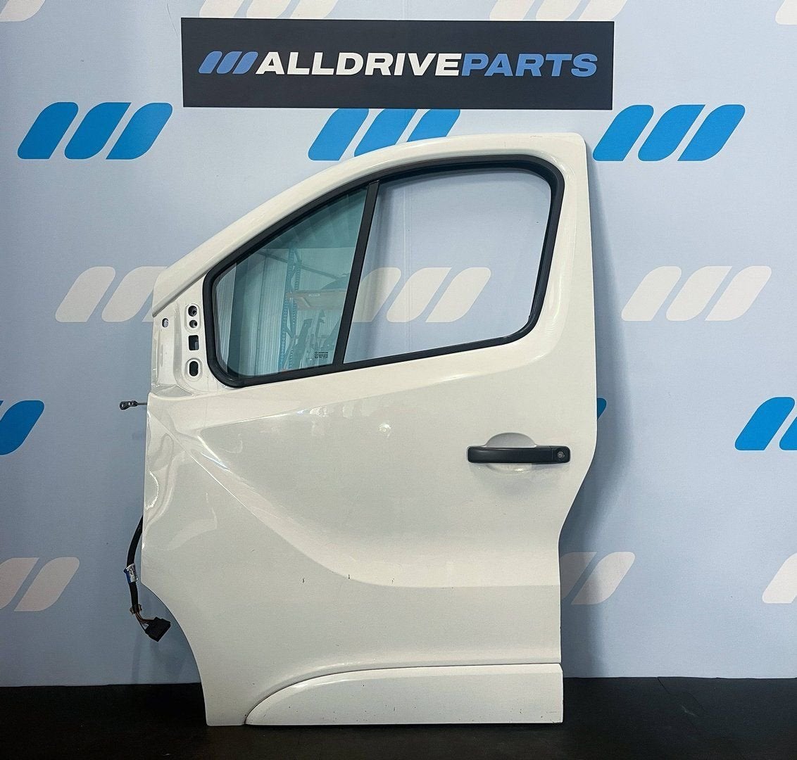 Voorportier links Renault Trafic Wit 801015693R, Auto-onderdelen, Carrosserie, Deur, Voor, Links, Gebruikt, Ophalen of Verzenden