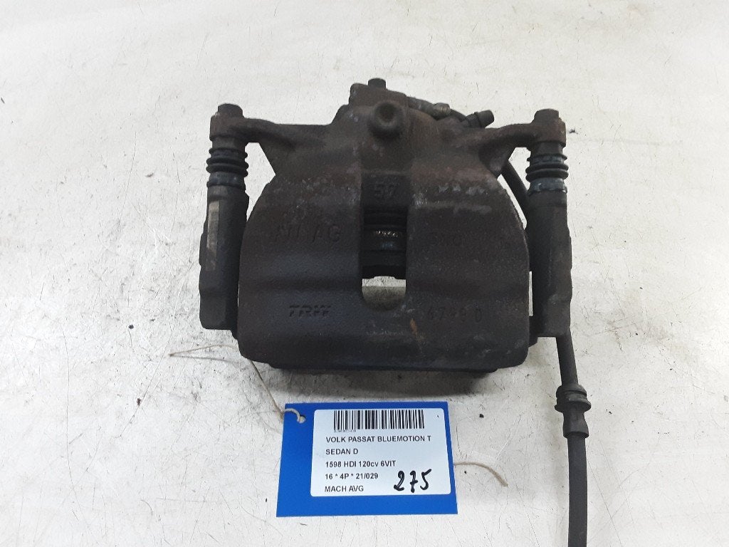 REMKLAUW LINKS VOOR Volkswagen Passat (3G2) (01-2014/-), Gebruikt, Volkswagen