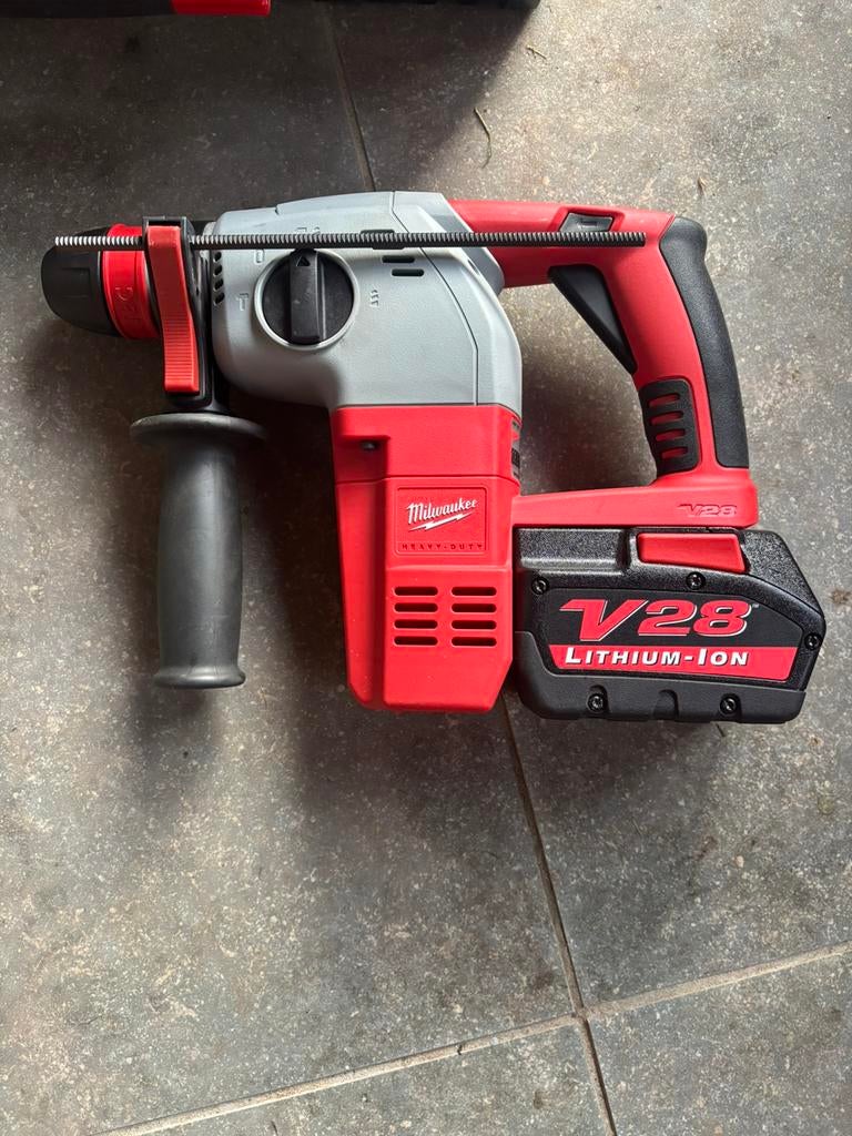 Milwaukee boormachine, Ophalen, Zo goed als nieuw
