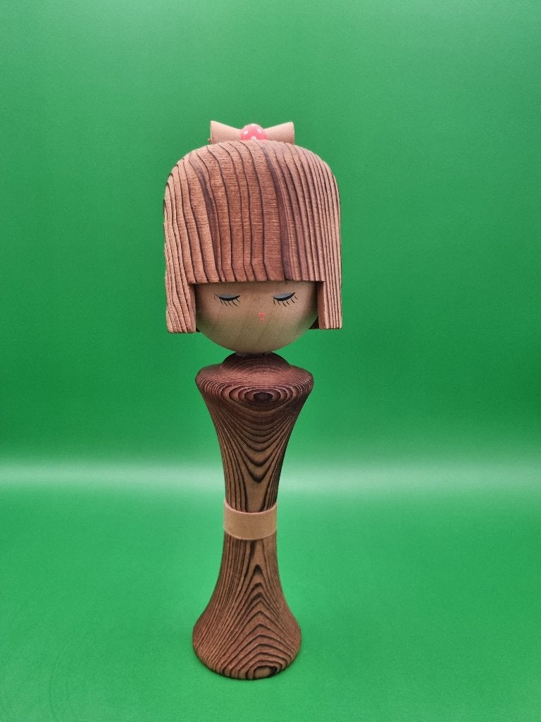 La belle Sosaku Kokeshi, Enlèvement ou Envoi, Japon, Bois, 17 cm