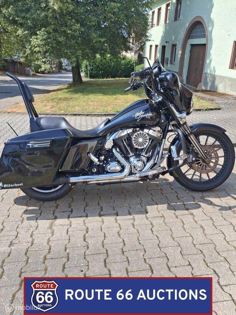 Harley-Davidson Street Glide | 2010 | Route 66 Auctions, Entreprise, Autre