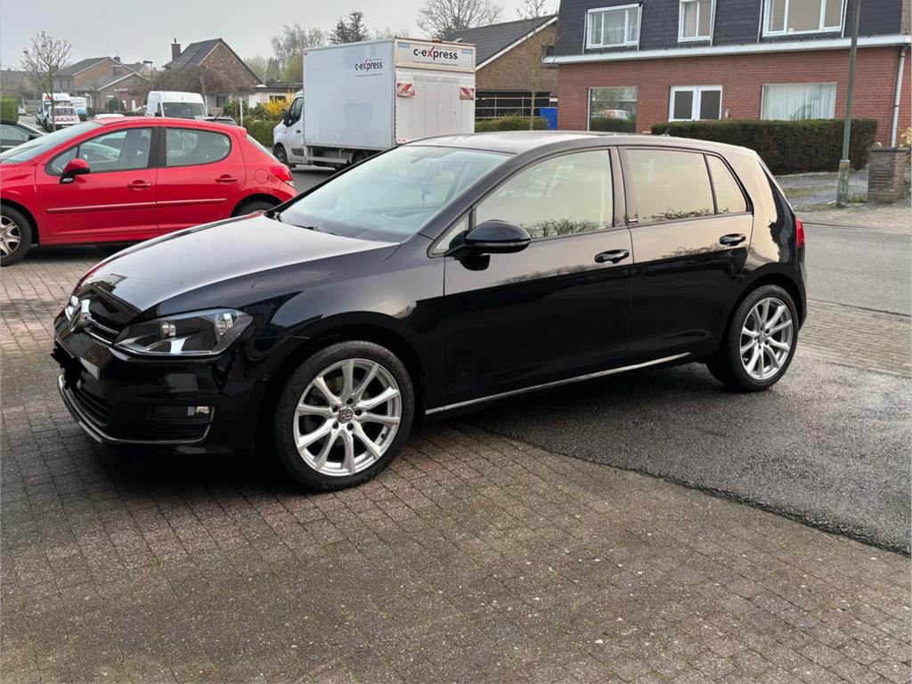 Golf 7 ALLSTAR 1.6 2016 diesel 131000 euro6b, Auto's, Euro 6, Zwart, 5 deurs, Stadsauto