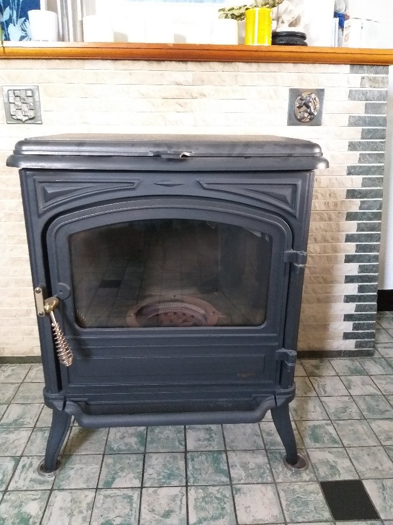 Poêle au mazout (Franco Belge), Comme neuf, Enlèvement, Poêle, 30 à 80 cm