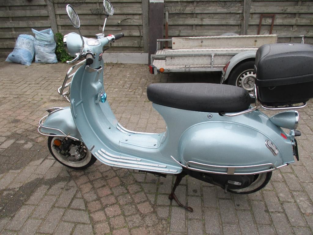 scooter  znen  bklasse, Ophalen, Gebruikt, Overige merken