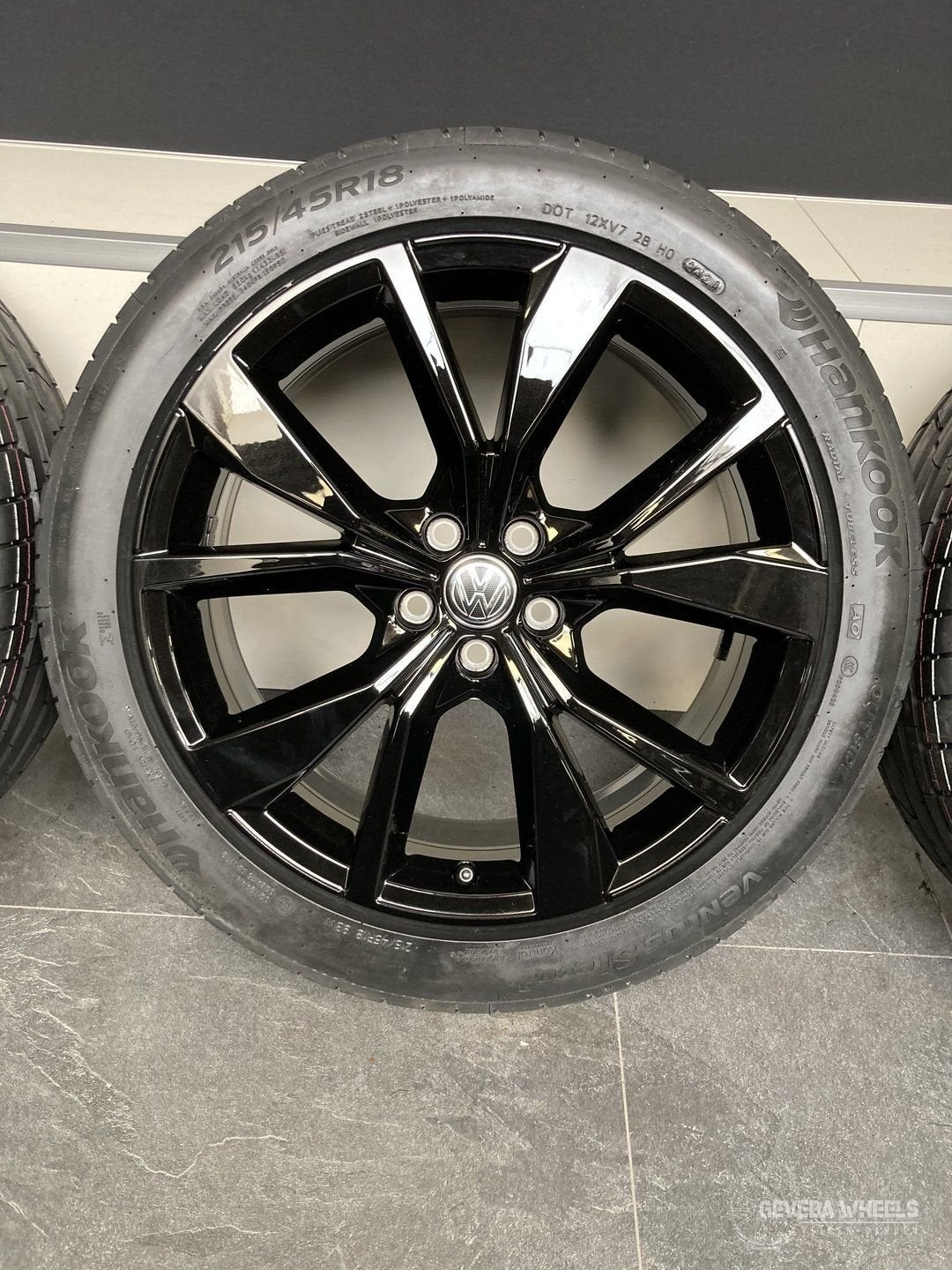 18” originele Volkswagen T-cross Taigo velgen + banden 5x100, Pneus et Jantes, 215 mm, Véhicule de tourisme, Pneus été