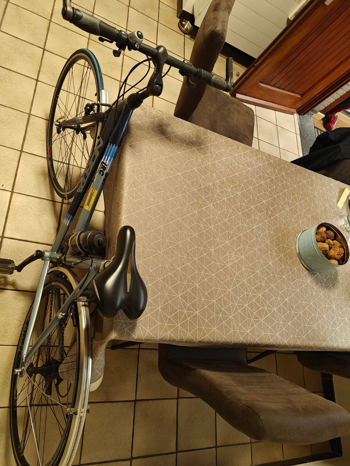 Toeristenfiets, Ophalen