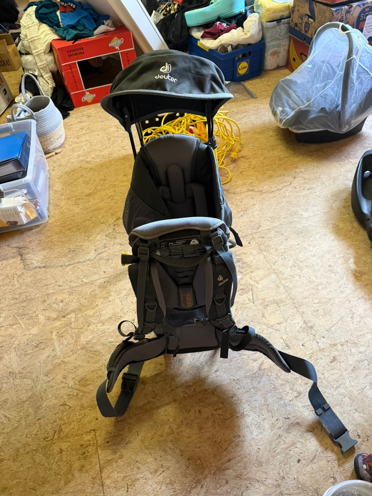 Porte-enfant Deuter Kid Comfort Air avec pare-soleil, Enfants & Bébés, Enlèvement, Comme neuf, Ombrelle