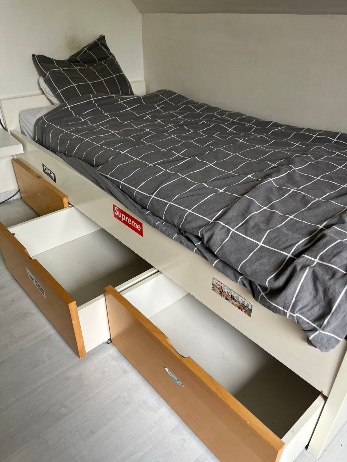 Bed met opbergruimte., Huis en Inrichting, Ophalen, Gebruikt, 90 cm, Wit