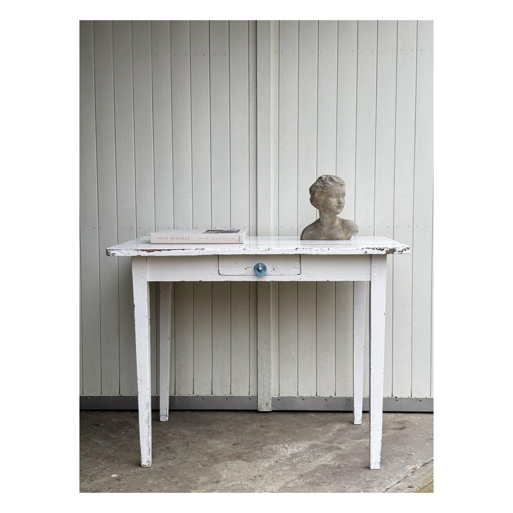 Antiek Brocante Tafeltje, Enlèvement ou Envoi