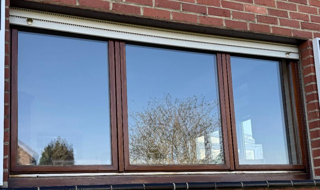 11 meranti-ramen, verschillende afmetingen, Doe-het-zelf en Bouw, Raamkozijnen en Schuifdeuren, Ophalen, Gebruikt, Kunststof