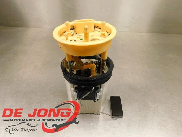 Pompe carburant électrique d'un Volkswagen Polo, Volkswagen, -, 3 mois de garantie, Utilisé