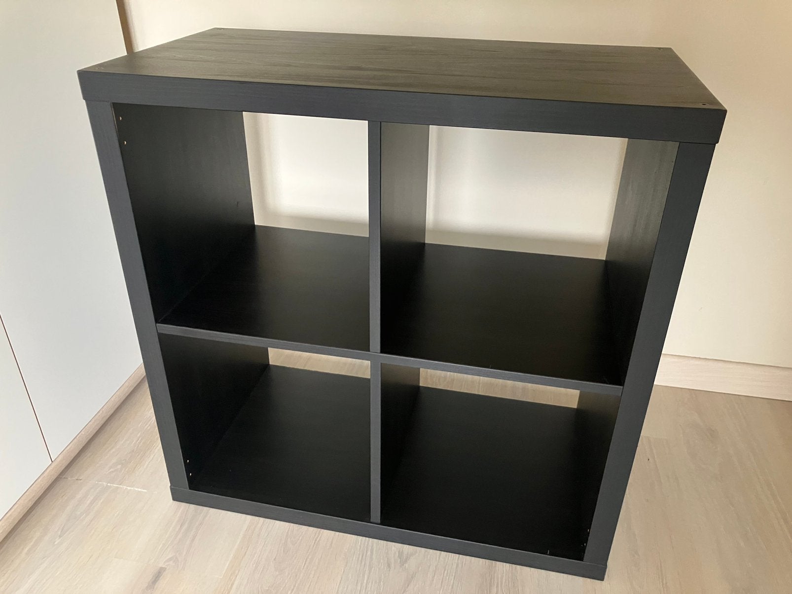 Ikea Kallax kast zwartbruin 77x77cm, Maison & Meubles, Enlèvement, Utilisé