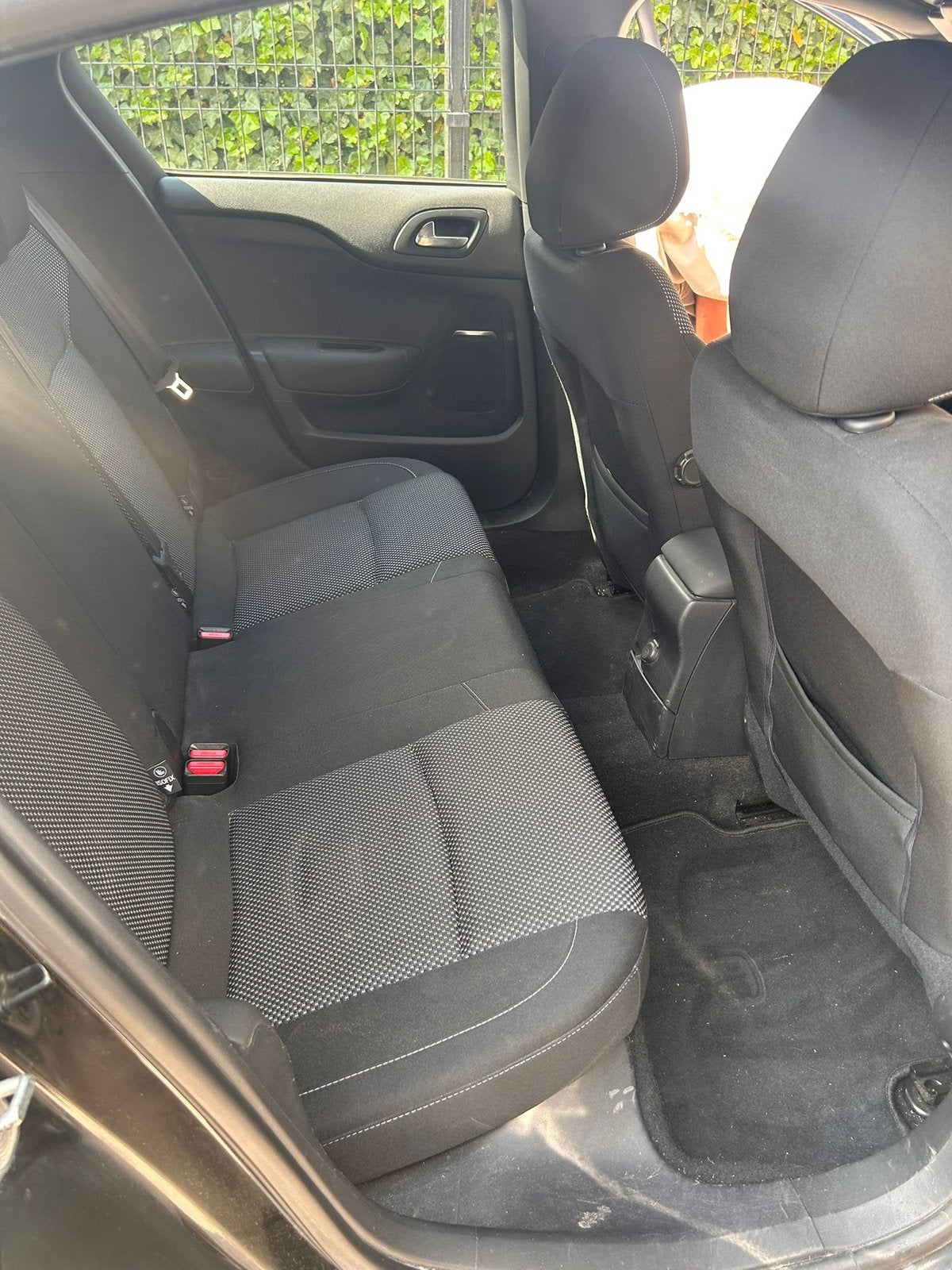 Citroen ds4 94000 km  Van 2016  1200cc benzine, Autos, Citroën, Achat, Euro 6, Noir, 5 portes