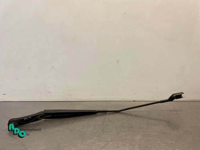 Ruitenwisserarm voor van een Volkswagen Golf (Golf 09-), Gebruikt, -, Volkswagen, -