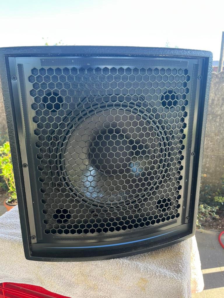 Luidsprekers merk APG model DS12S te koop, Enlèvement ou Envoi, Utilisé, 120 watts ou plus, Haut-parleur central