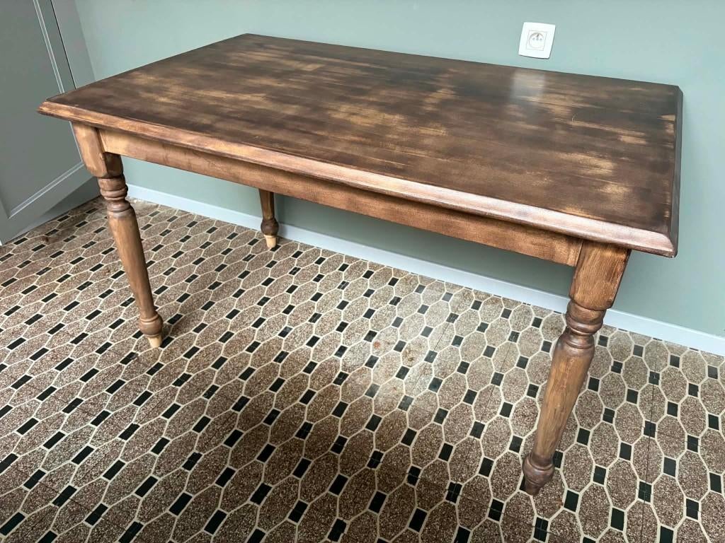 houten tafel, 100 à 150 cm, Quatre personnes, Enlèvement, Utilisé