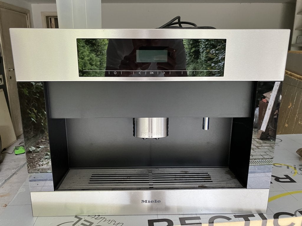 Inbouw koffiezetapparaat Miele, Elektronische apparatuur, Koffiezetapparaten, Ophalen, Afneembaar waterreservoir, Gebruikt, 10 kopjes of meer