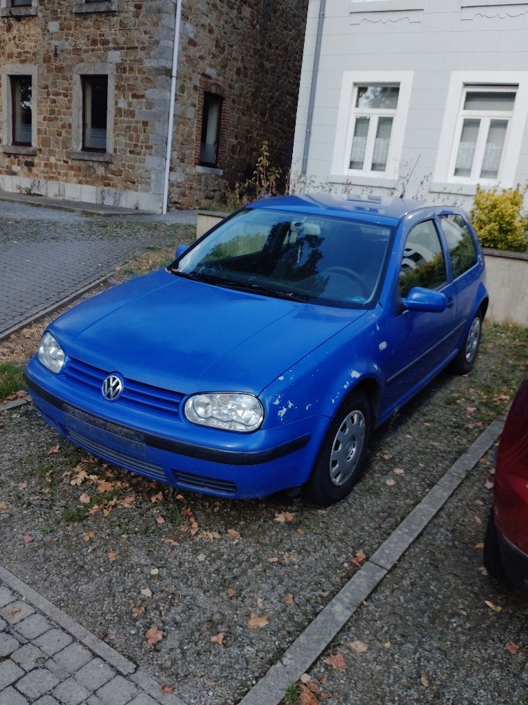 VW Golf IV SDI 1.9L, Autos, Volkswagen, Achat, 50 kW, Boîte manuelle, 1275 kg