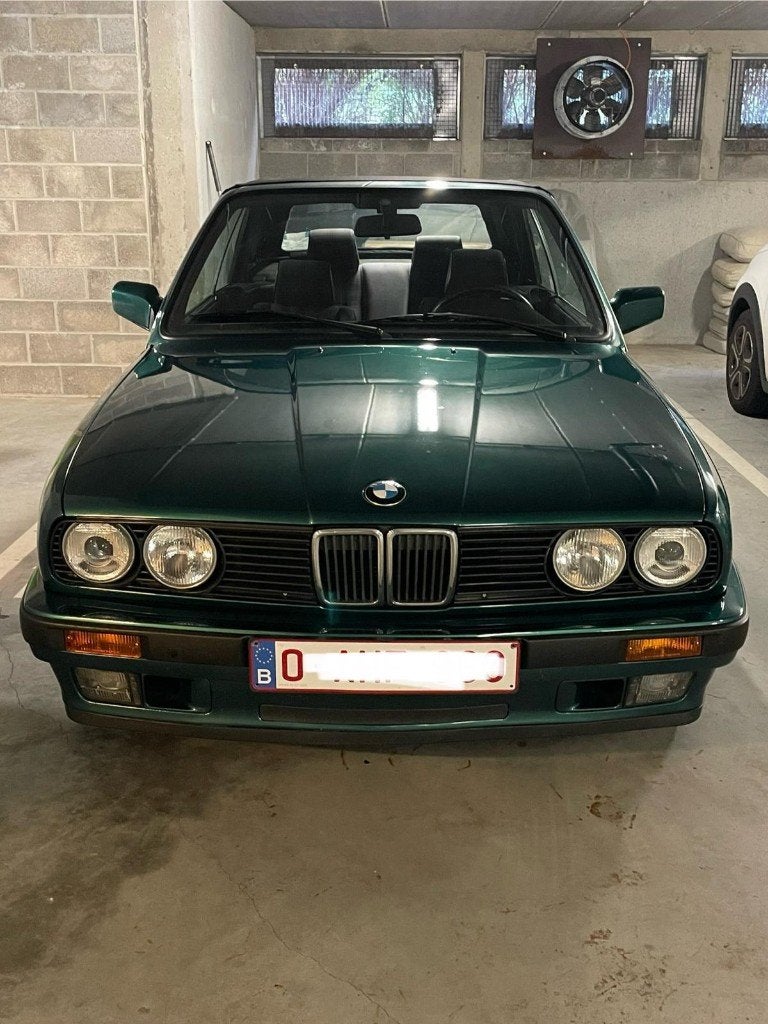 BMW e30 318ia CarPass, Autos, Achat, Cabriolet, Automatique, Particulier