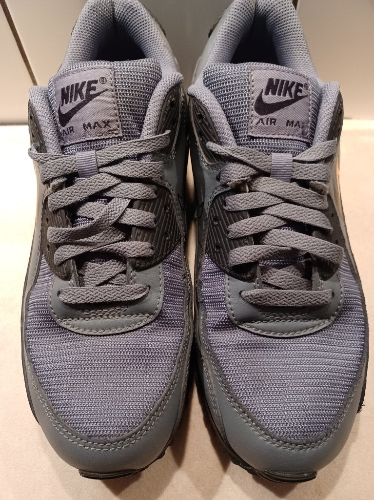 NIKE AIR MAX TAILLE 41 COMME NEUVE ! ! !, Enlèvement ou Envoi, Autres couleurs, Nike, Comme neuf