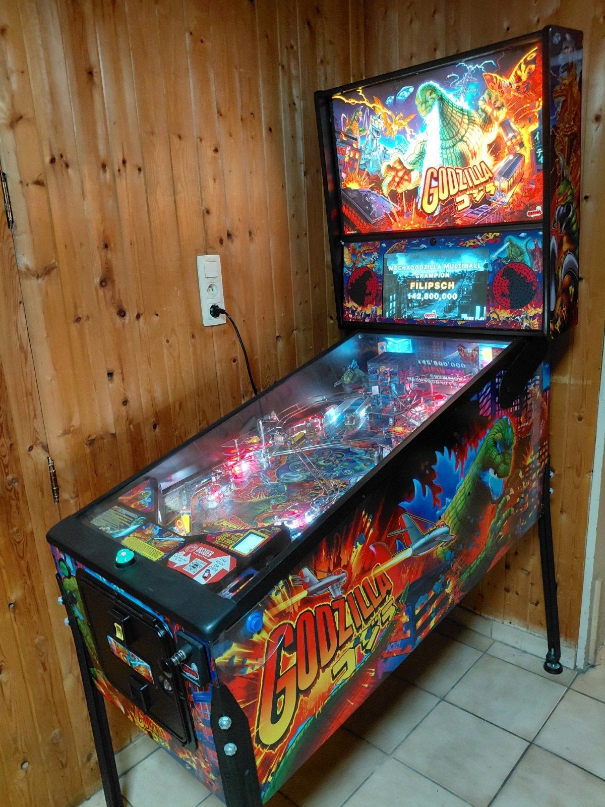 flipperkast stern godzilla pro, Verzamelen, Automaten | Flipperkasten, Ophalen, Flipperkast, Stern