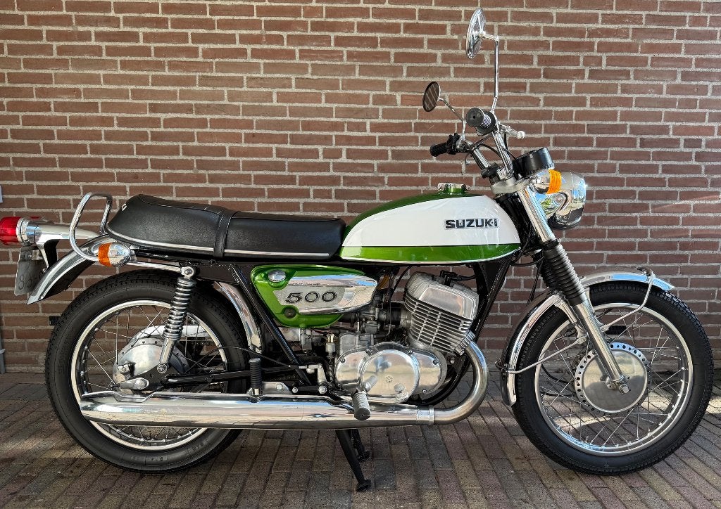 Suzuki T 500, Tourisme, Occasion, 2 cylindres, 500 cm³