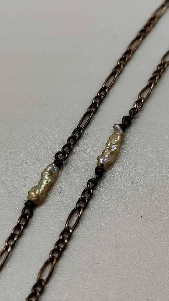 Halsketting in zilver en parelmoer kralen, Handtassen en Accessoires, Kettingen, Nieuw, Zilver, Zilver, Ophalen of Verzenden