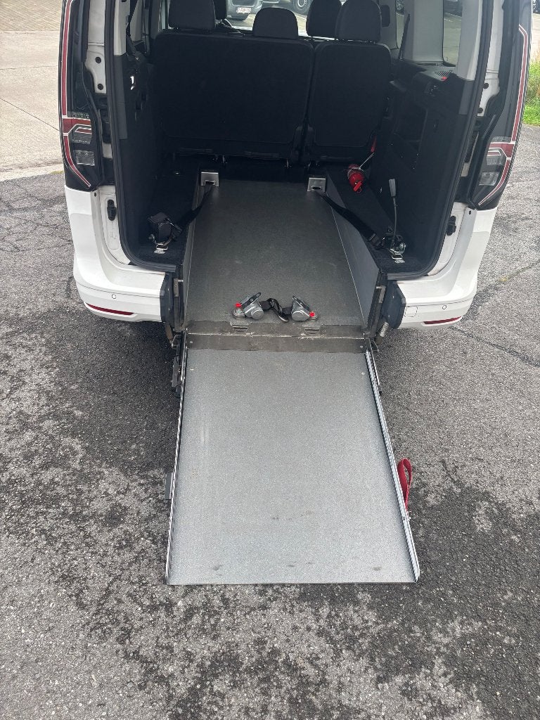 VW Caddy voor rolstoelvervoer, Auto's, Monovolume, 4 cilinders, Alcantara, Wit
