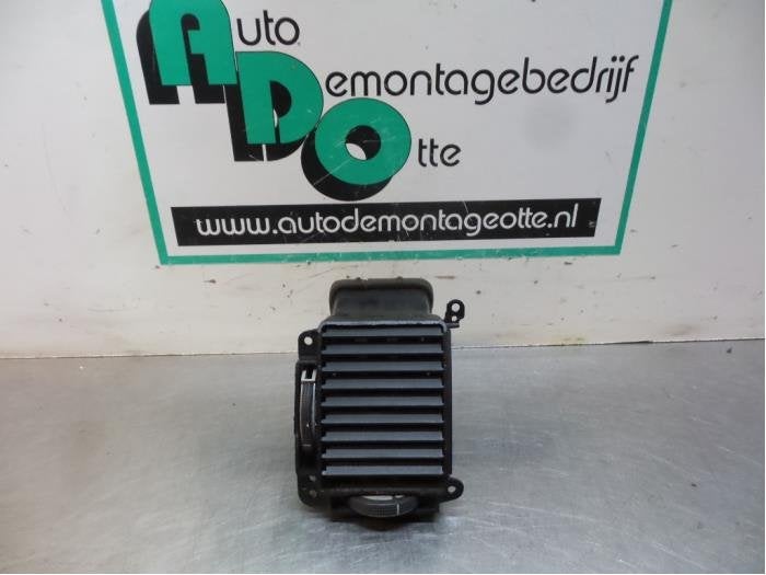 Grille aération tableau de bord d'un Hyundai Getz (Getz 03-, -, Utilisé, Hyundai, -