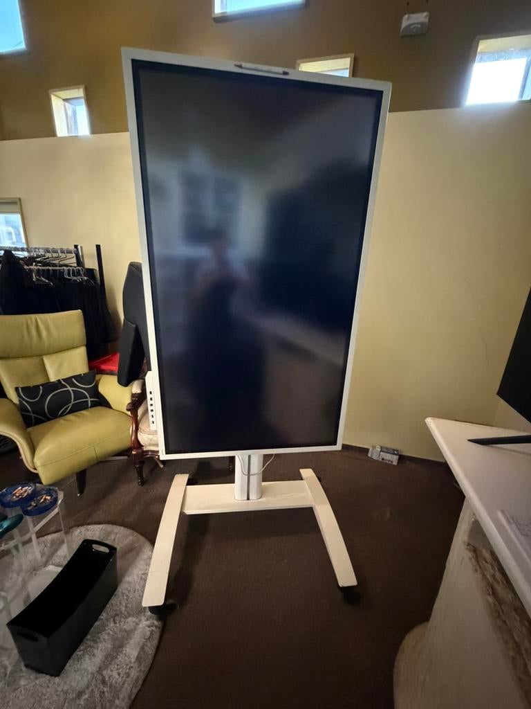 Samsung Flip 2 Interactief Whiteboard + Verrijdbare Stand, Ophalen, HDMI, Touchscreen, Zo goed als nieuw