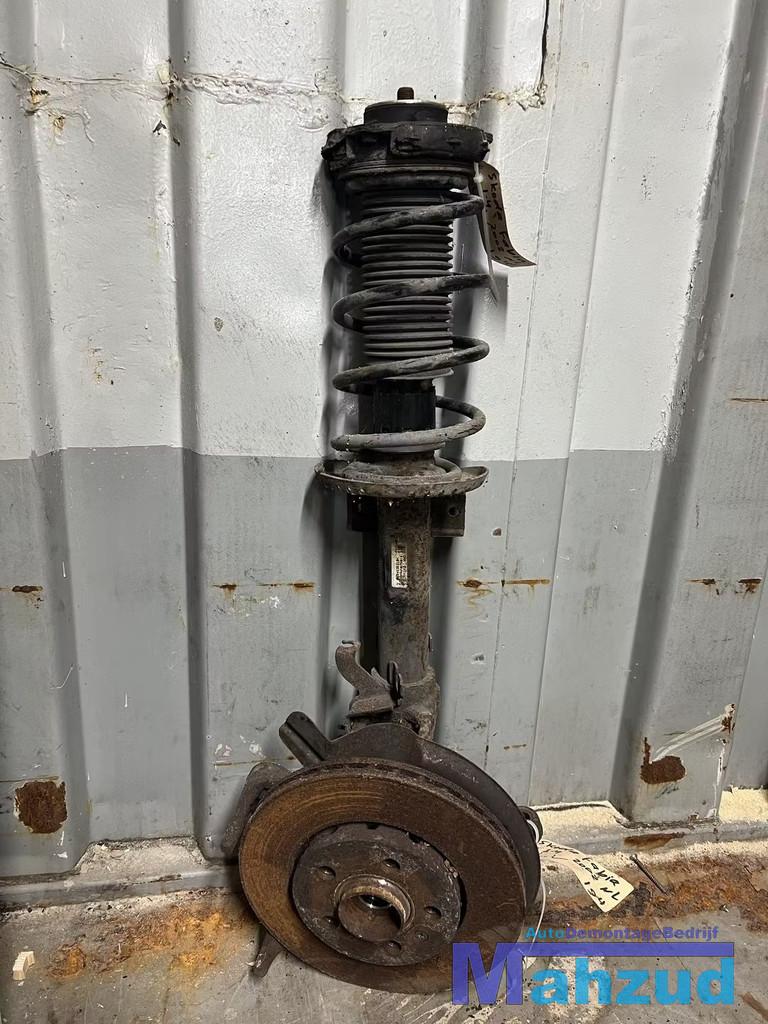 SKODA FABIA 1 1.4 Links voor veerpoot fuseelager 1999-2006, Tr. Vaclava Klementa 869
293 01  Mlada Boleslav, CZ, Skoda, Skoda Auto a.s.