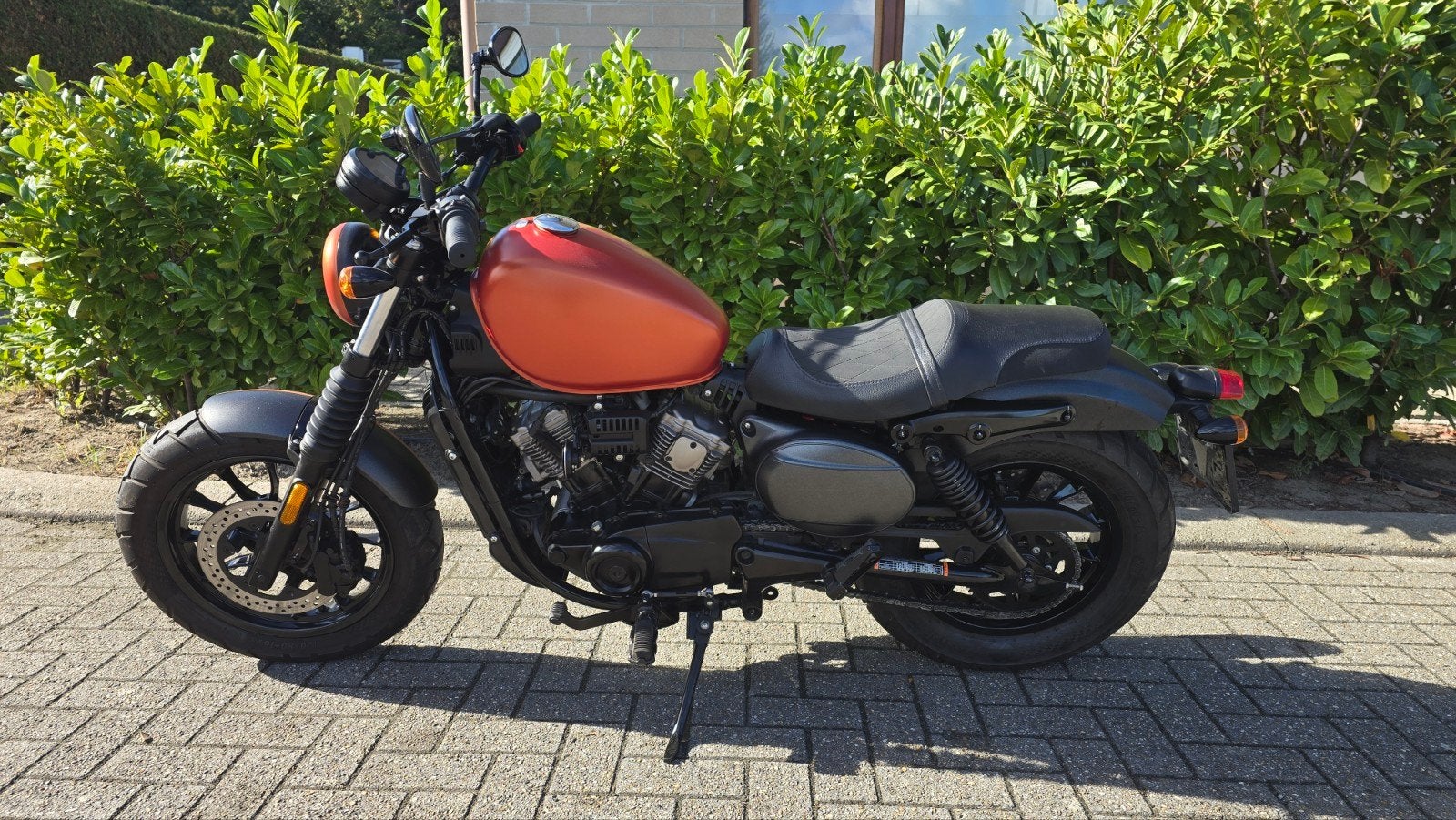 ️ Hyosung bobber 125cc TWEECILINDER – 2022, Motoren, 2 cilinders, Chopper, Gebruikt, Particulier