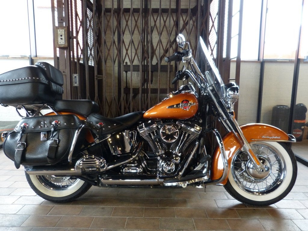 Harley-Davidson SOFTAIL Heritage Classic (bj 2016), Motoren, Motoren | Harley-Davidson, Meer dan 35 kW, Overig, ABS, Gentweg 32
9940  Evergem