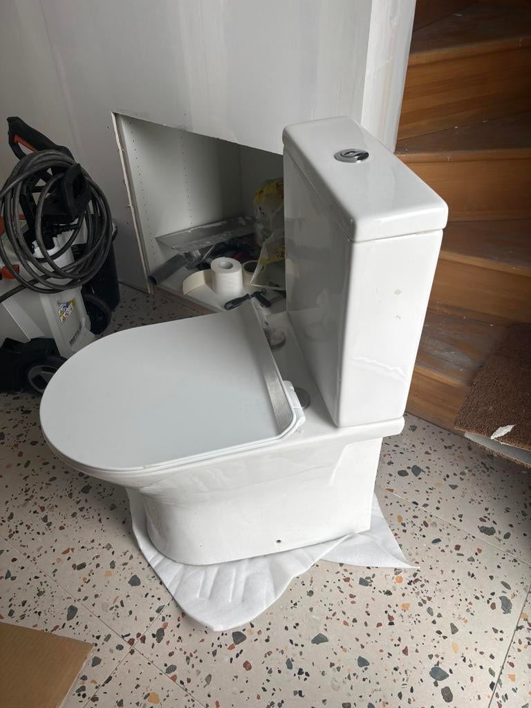 Staande wc - goede staat - werkt, Ophalen, Zo goed als nieuw
