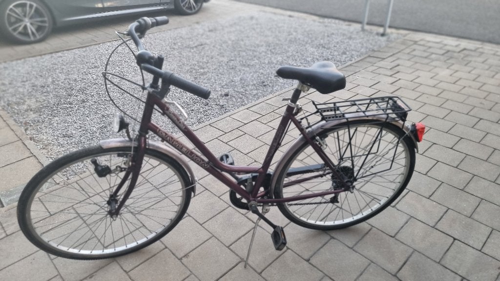 Damesfiets, Enlèvement, Utilisé