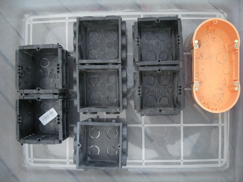 Lotje inbouwpotjes elektriciteit Helia, Doe-het-zelf en Bouw, Elektriciteit en Kabels, Nieuw, Ophalen of Verzenden