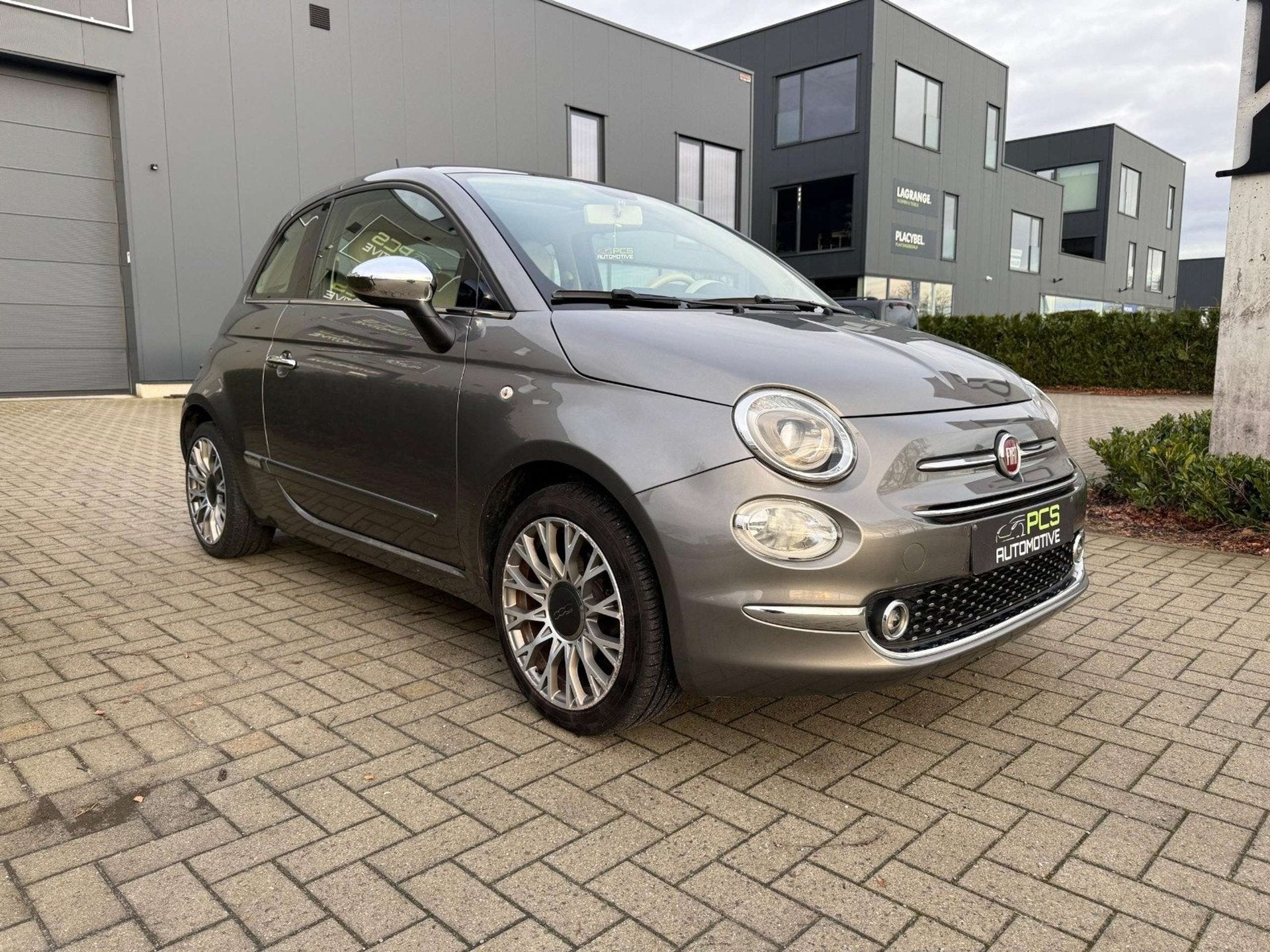 Fiat 500 1.2 Benzine / Panoramadak / 90.000 km / 2015 / 12 m, Autos, Fiat, 1242 cm³, Argent ou Gris, Achat, Entreprise