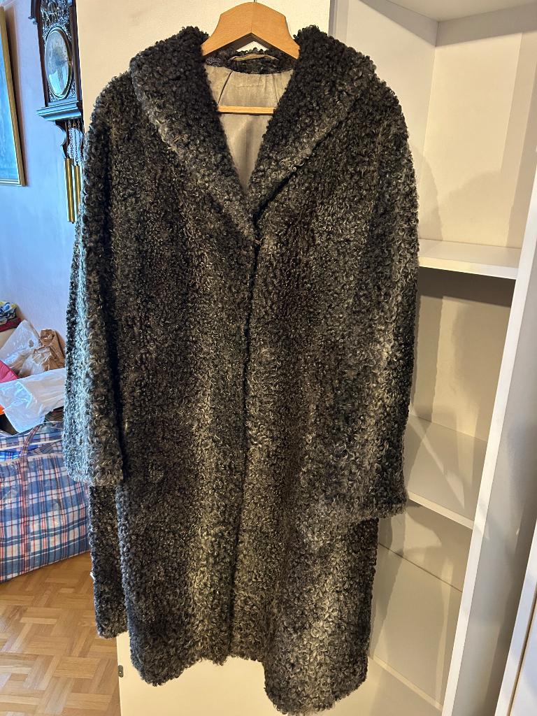 Bontjas Astrakan vintage, Kleding | Dames, G Bouckaert, Ophalen, Gedragen