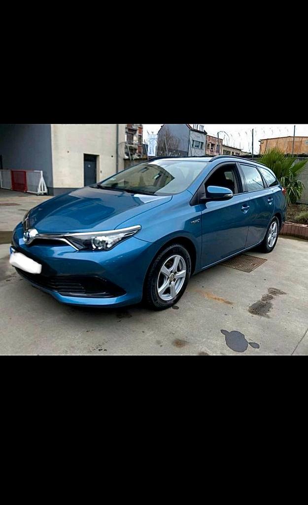 Toyota auris hybride break 1 ere main carnet d’entretien, Autos, Toyota, Achat, Entretenue par le concessionnaire, Noir, 5 portes