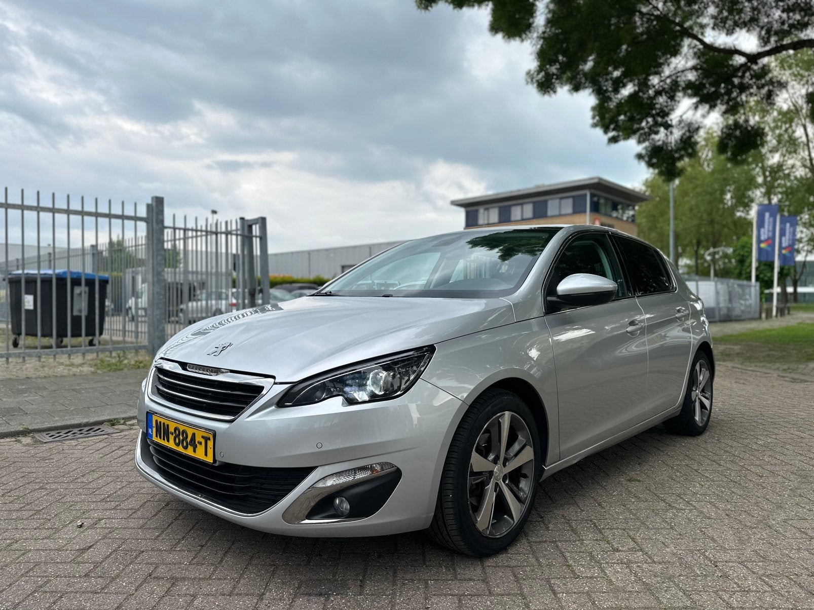 Peugeot 308 1.6 E-hdi 2016 | AUTOMAAT | PANORAMA | EURO 6, Auto's, Automaat, Euro 6, Particulier, Te koop