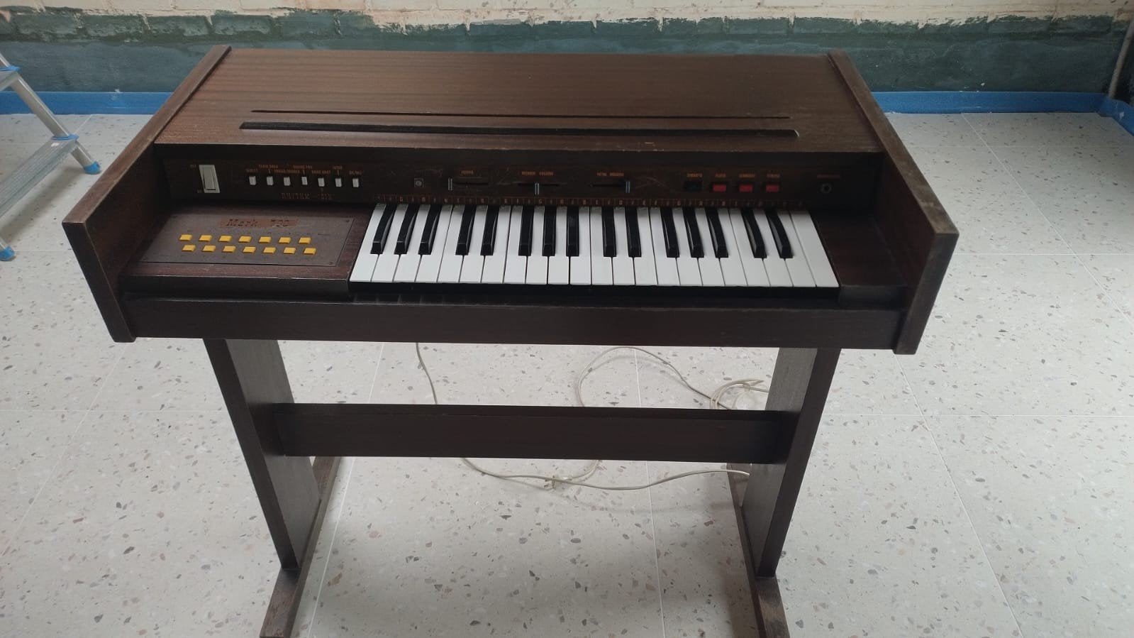orgel te koop, Muziek en Instrumenten, Orgels, Ophalen, Orgel