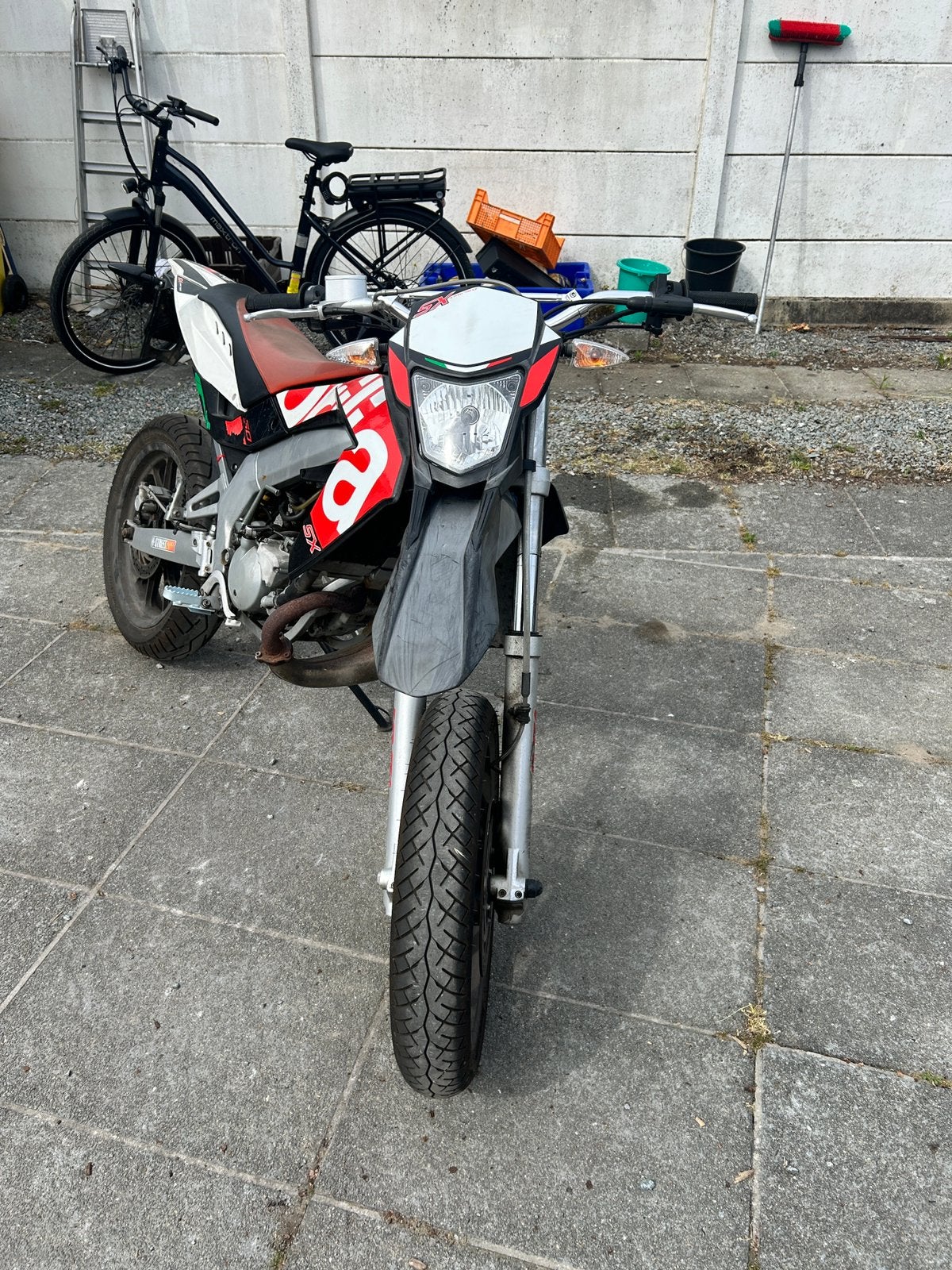 Aprilia sx 50, Fietsen en Brommers, 6 versnellingen, Gebruikt, 50 cc, Ophalen
