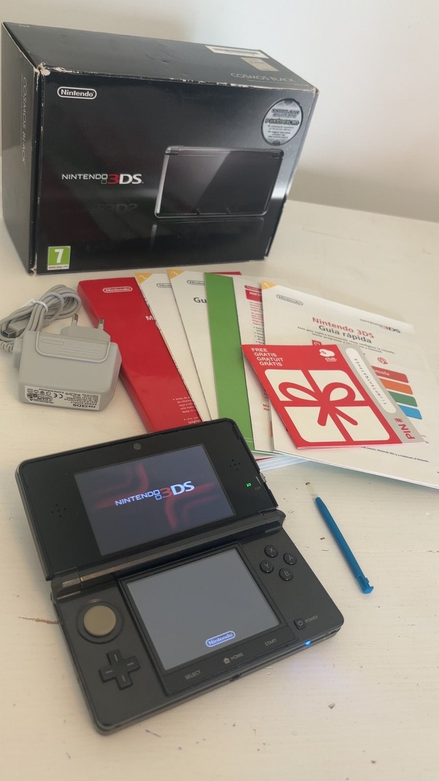 Nintendo 3ds Cosmos Black, Consoles de jeu & Jeux vidéo, Consoles de jeu | Nintendo 2DS & 3DS, Envoi, Comme neuf, 3DS