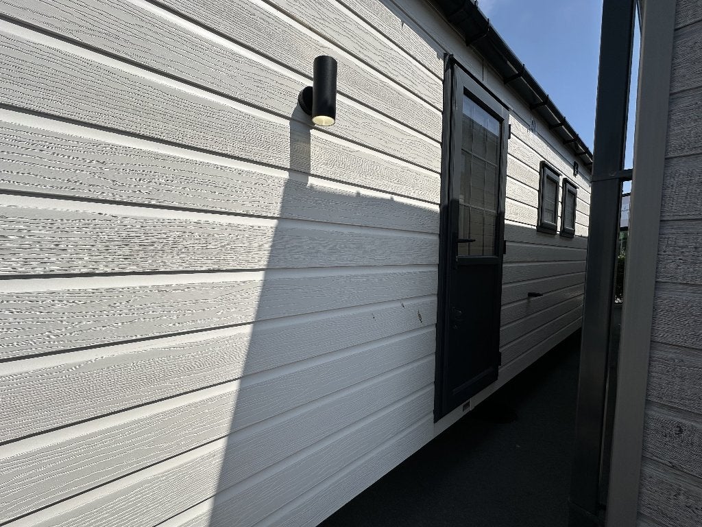 Promo !  Eclipse 1100 x 400 cm - modèle de luxe - 2 chambres, Jusqu'à 4