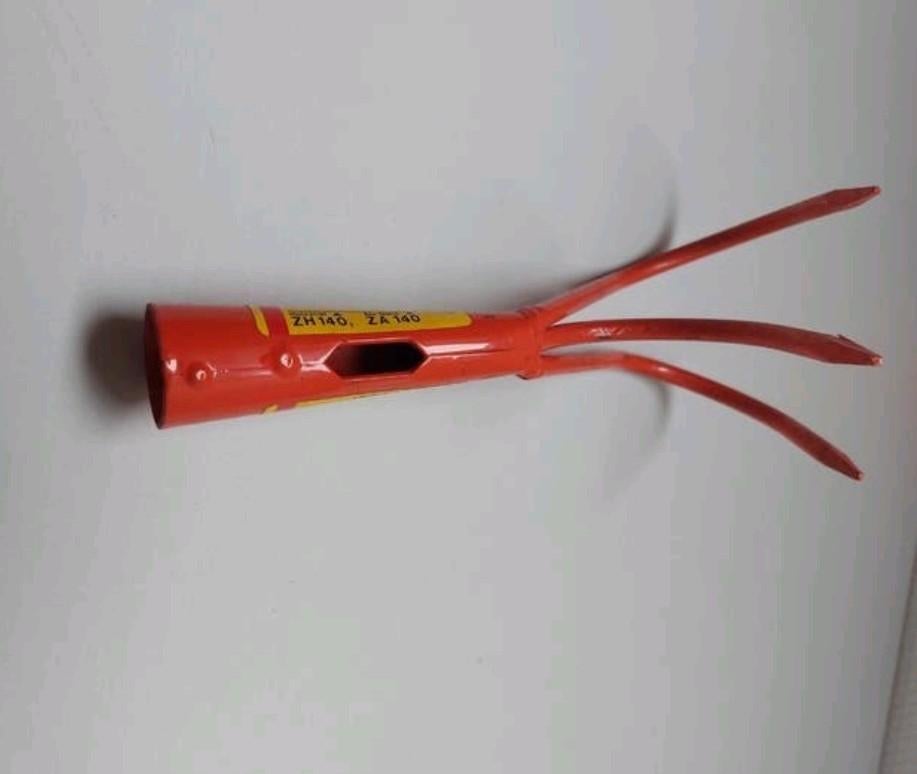 Loup trident, Enlèvement