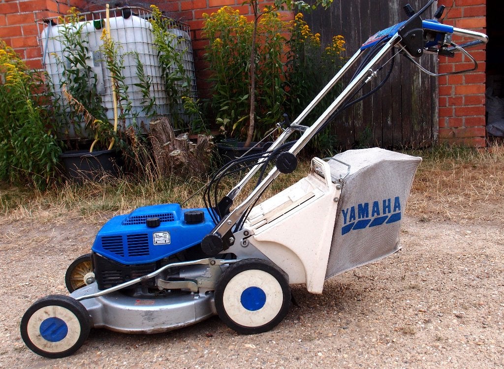 grasmaaier Yamaha zelftrekkend, Tuin en Terras, Grasmaaiers, Ophalen, Cirkelmaaier, Gebruikt, Yamaha